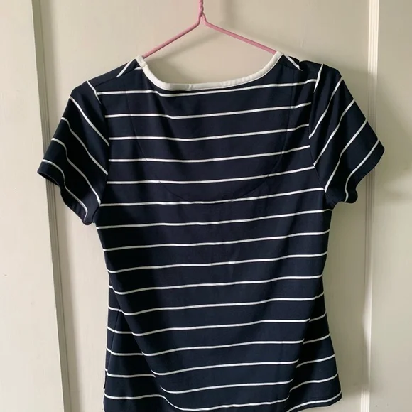 Liz Claiborne Navy and White Striped Short Sleeve Top - Picture 5 of 7